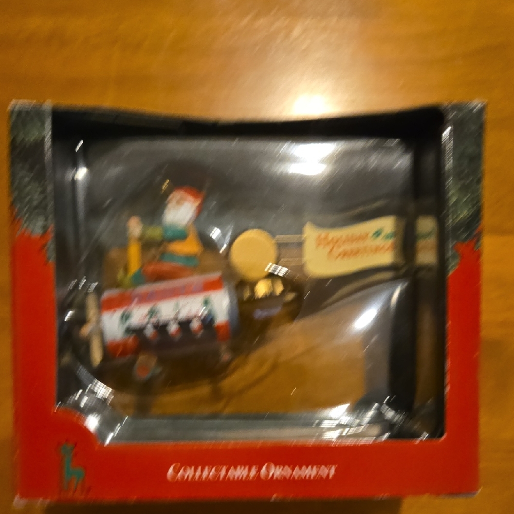 Santa's Best- Cola Can Plane Collectible Ornament